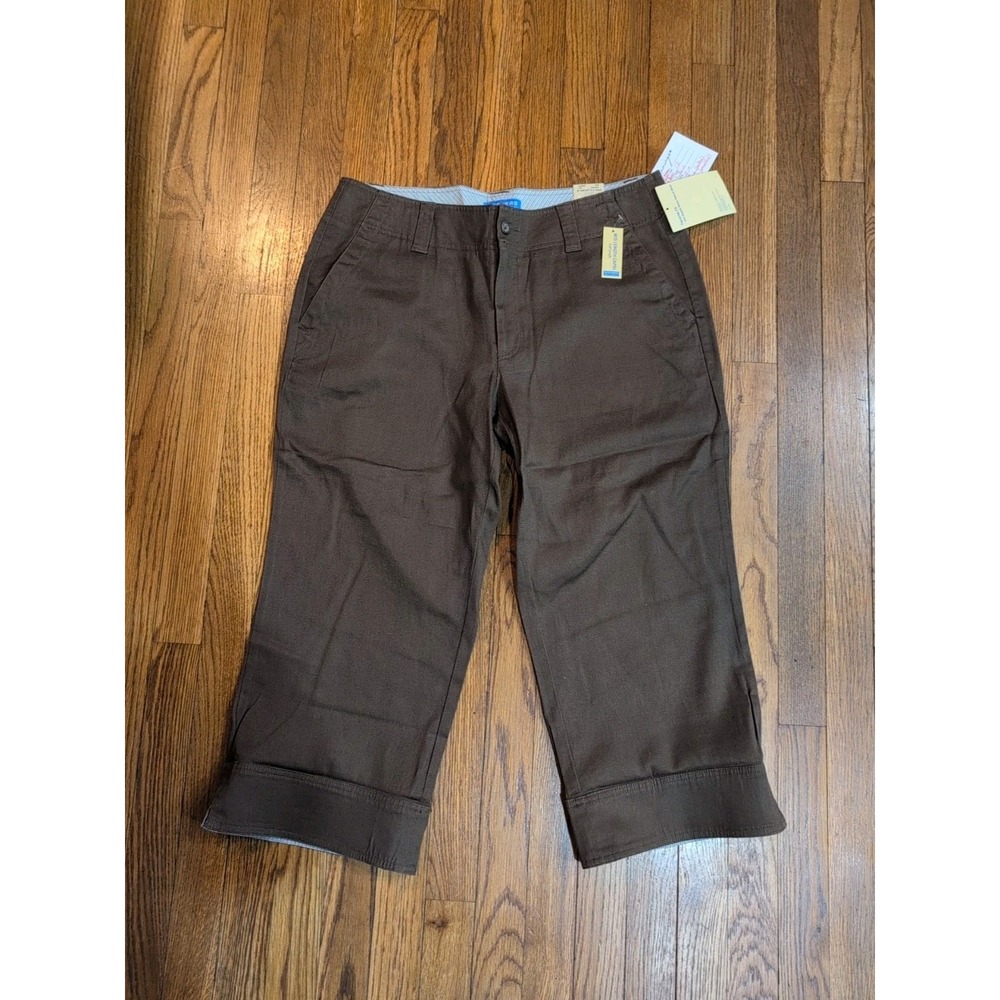 NWT Dockers for Women Favorite Fit Capri Pants Sz 12 Brown Cropped Capri
